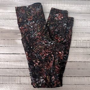 Lululemon Leggings Invigorate HR Tight SZ 4